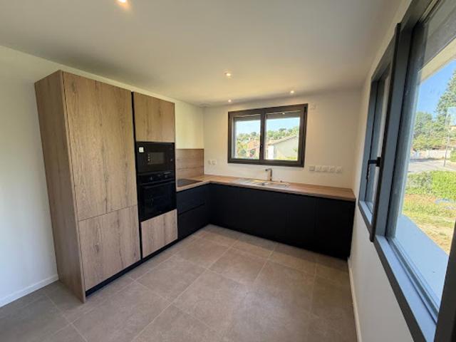 Maison vente à Chatuzange-le-Goubet, Drôme