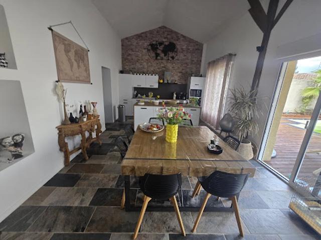 Maison vente à Quartier de Ville Tivoli, Montendre