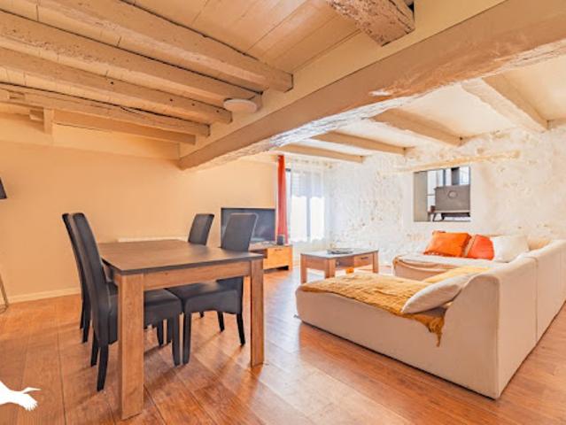 Maison vente à Saint-Jean-d'Angély, Puy-du-lac