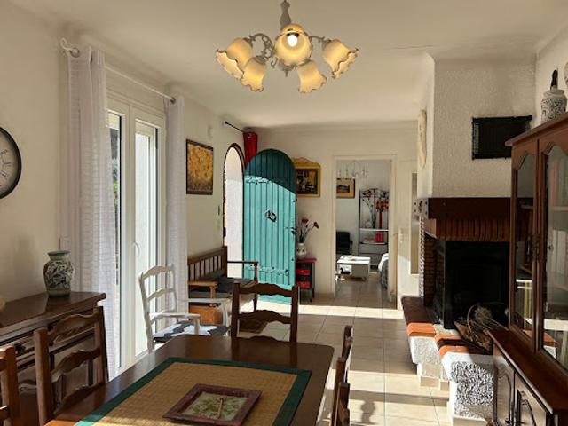 Maison vente à Apt, Saint-martin-de-castillon