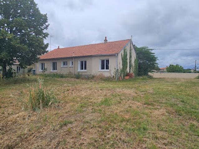 Maison vente à Châtellerault, Bournand