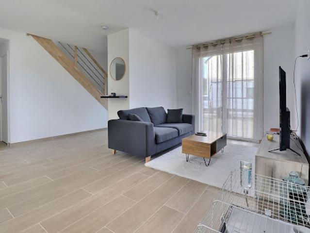 Maison vente à Boterbo, Locqueltas