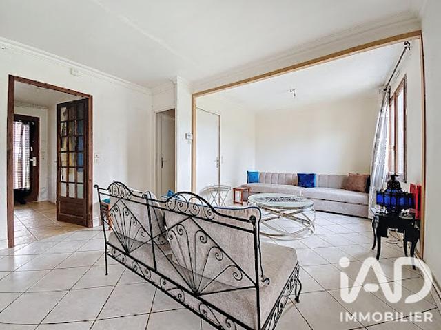 Maison vente à Évry, Maisse
