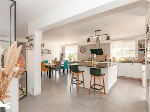 Maison vente à Montpellier, Montbazin