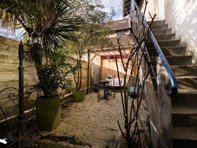 Maison vente à Oloron-Sainte-Marie, Salies-de-béarn