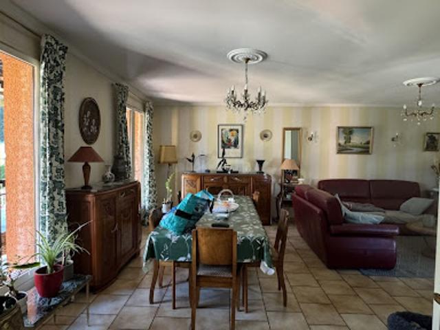 Maison vente à Les Quarts, Dorat