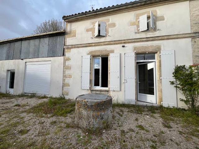 Maison vente à Saint-Jean-d'Angély, Nouvelle-Aquitaine