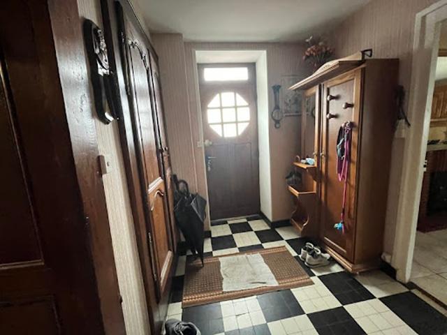 Maison vente à Aubusson, Ladapeyre