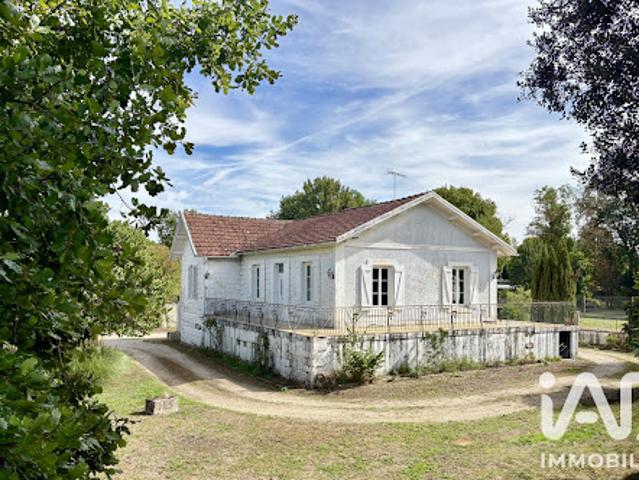 Maison vente à Cognac, Saint-même-les-carrières