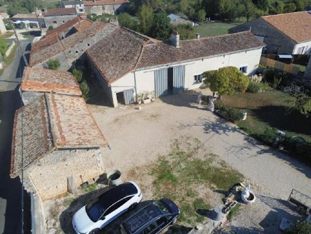 Maison vente à Villaret, Blanzay