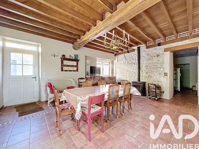 Maison vente à Auxerre, Coulangeron