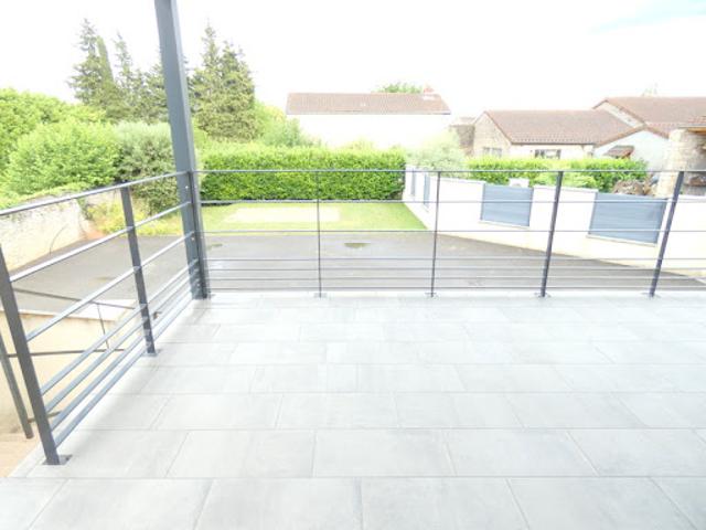 Maison vente à Mâcon, Fleurville