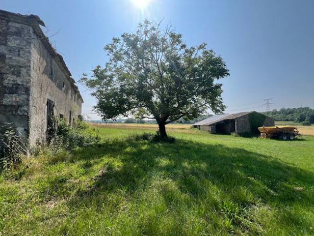 Maison vente à Saint-bonnet-sur-gironde, Charente-Maritime