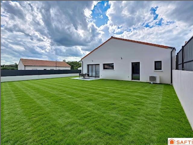 Maison vente à Cholet, Vezins