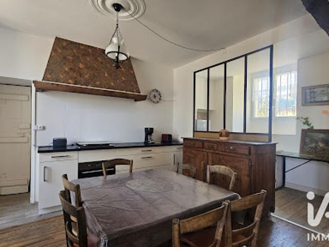 Maison vente à Confolens, Courcôme