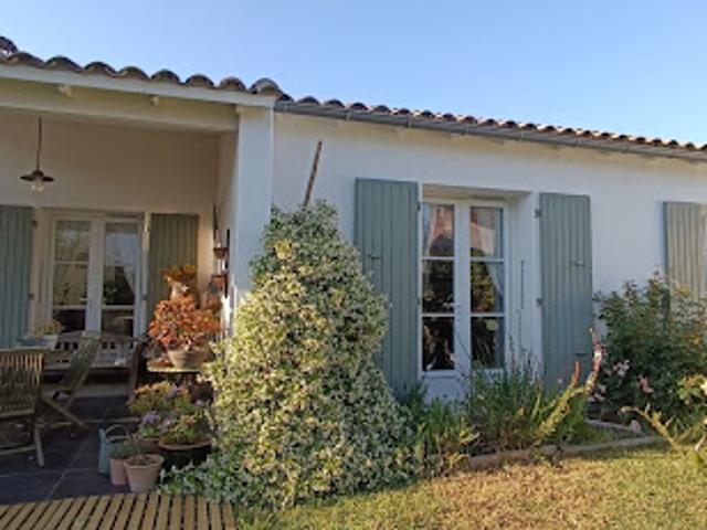 Maison vente à La Rochelle, Loix