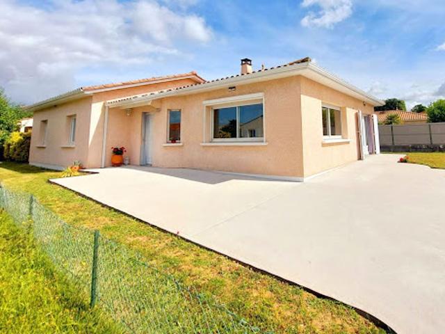 Maison vente à Saintes, Médis