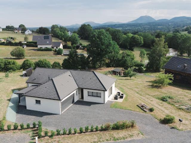 Maison vente à Voissieux, Saint-Bonnet-près-Orcival