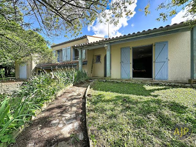 Maison vente à Jonzac, Fléac-sur-seugne