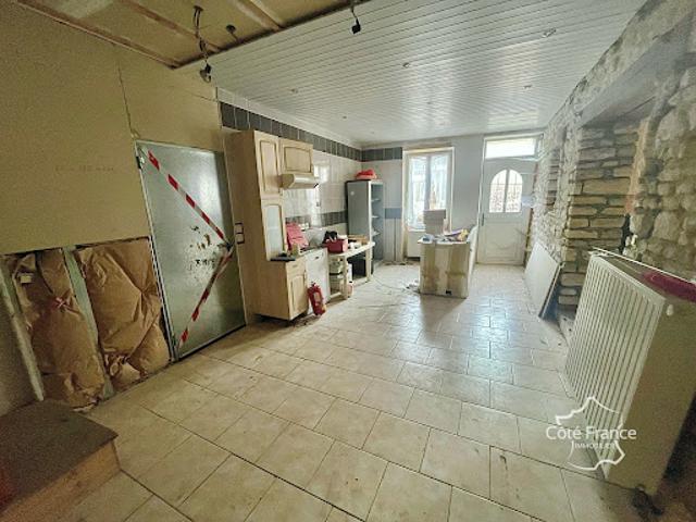 Maison vente à Auxerre, Courson-les-carrières