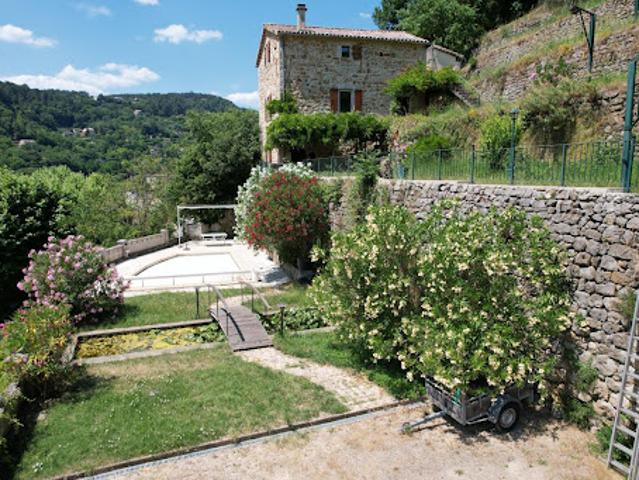 Maison vente à Largentière