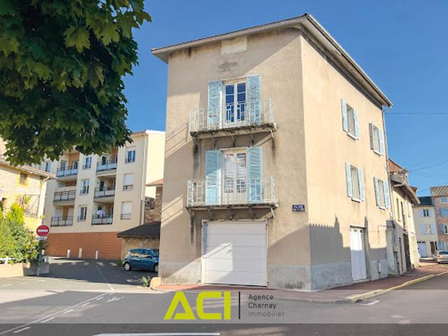 Maison vente à Bourg-en-Bresse, Saint-laurent-sur-saône