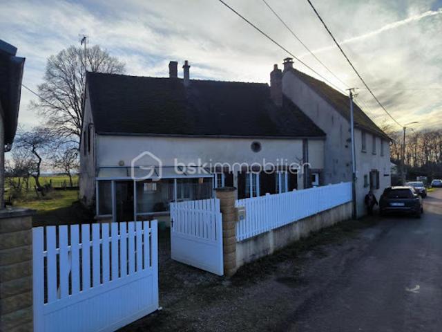 Maison vente à Sens, Dixmont