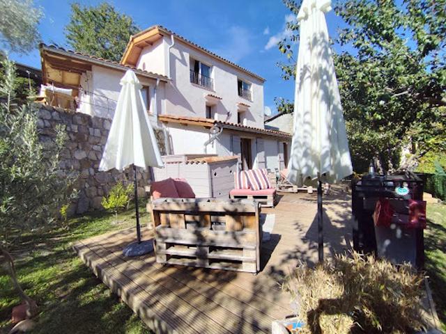 Maison vente à Nice, Lieuche