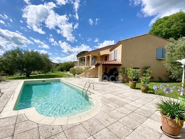 Maison vente à Nîmes, Saint-maximin