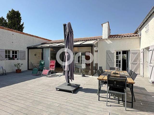 Maison vente à La Frénée, Salles-sur-mer