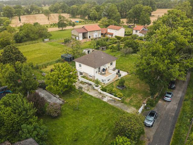 Maison vente à Rochechouart