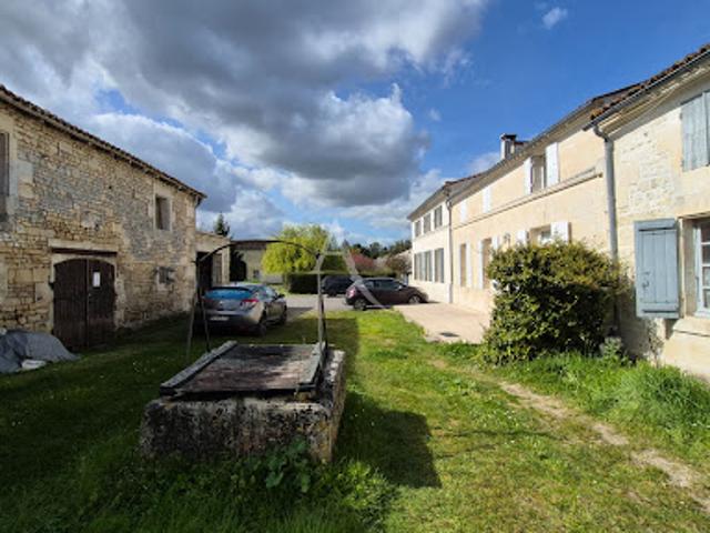 Maison vente à Saintes, Courcoury