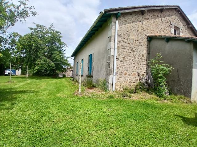 Maison vente à Nontron, Busserolles