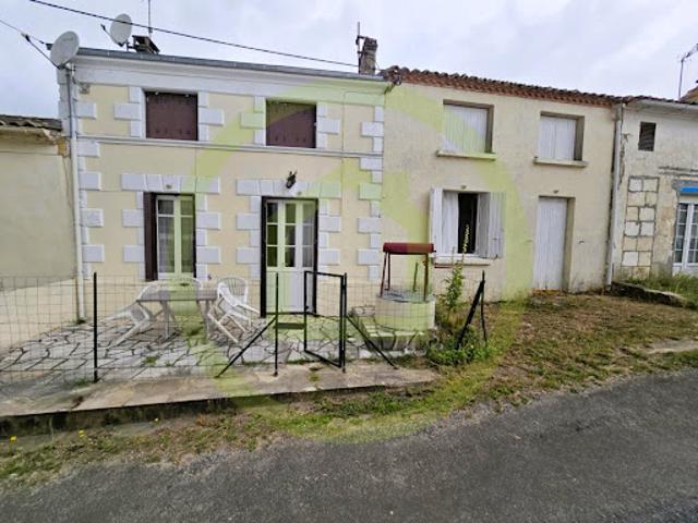 Maison vente à Saint-bonnet-sur-gironde, Charente-Maritime
