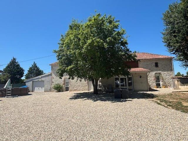 Maison vente à Saint-sylvestre-sur-lot, Escoute