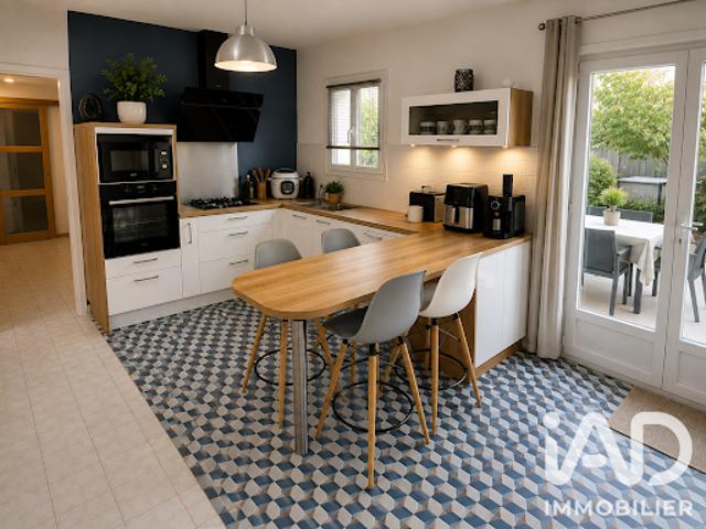 Maison vente à Narbonne, Ornaisons