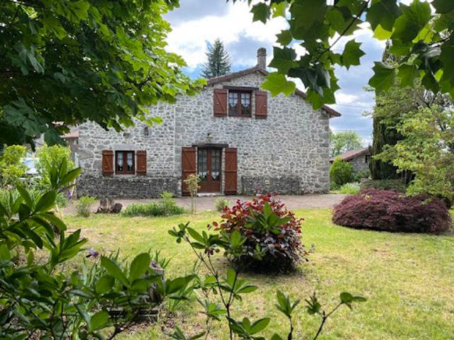 Maison vente à Rochechouart, Marval