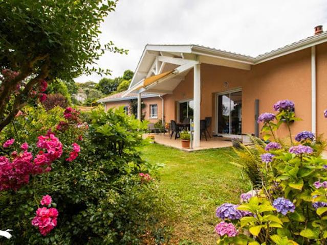 Maison vente à France métropolitaine, Saint-pé-de-léren