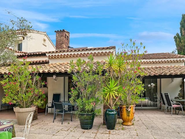 Maison vente à Arrondissement de Draguignan, Saint-raphaël