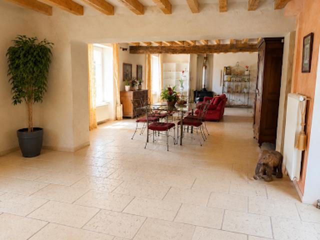 Maison vente à Montapeine, Charsonville