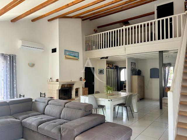 Maison vente à Fontenay-le-Comte, L'ile-d'elle