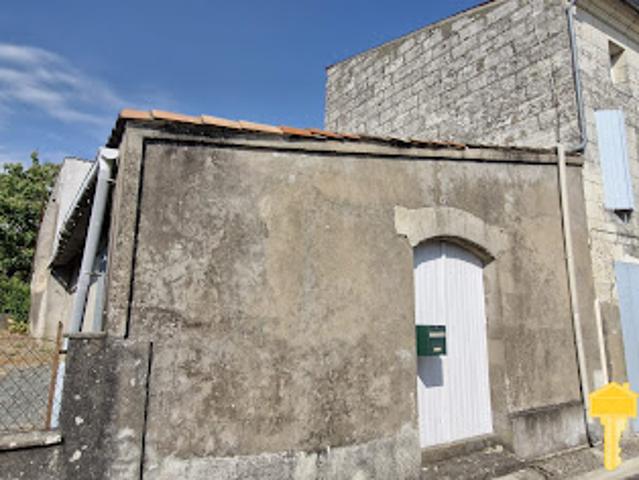 Maison vente à Jonzac, Saint-fort-sur-gironde