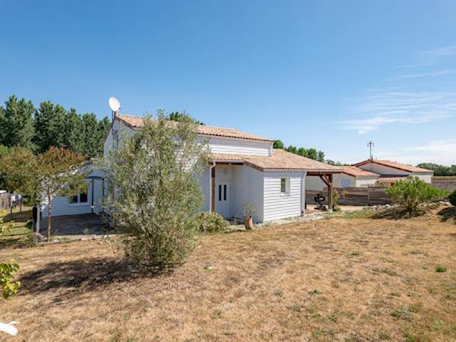 Maison vente à Saint-Jean-d'Angély, Ternant