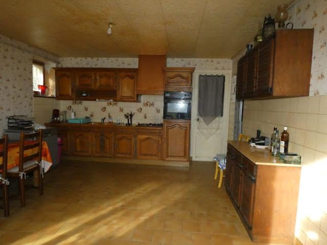 Maison vente à Aubusson, Cressat