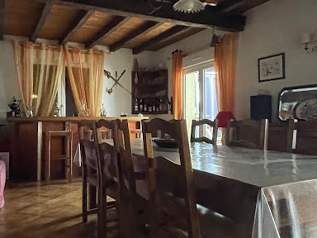 Maison vente à Nontron, Mialet