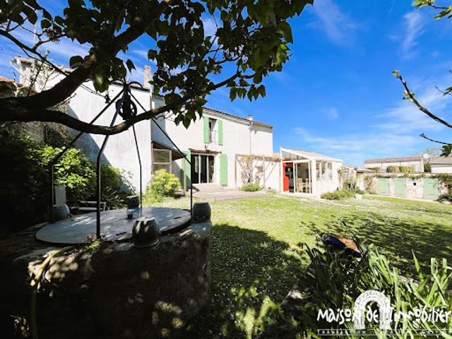 Maison vente à Saintes, Epargnes