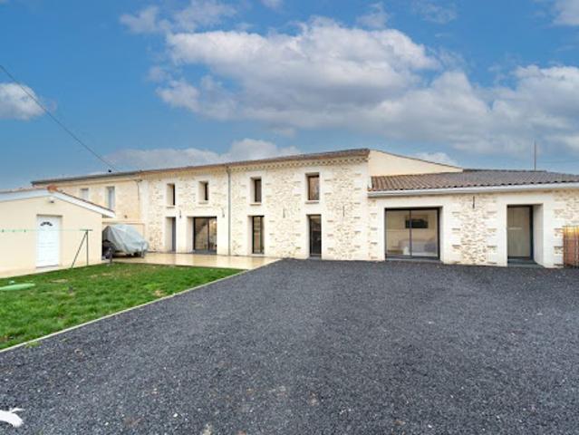 Maison vente à France métropolitaine, Cars