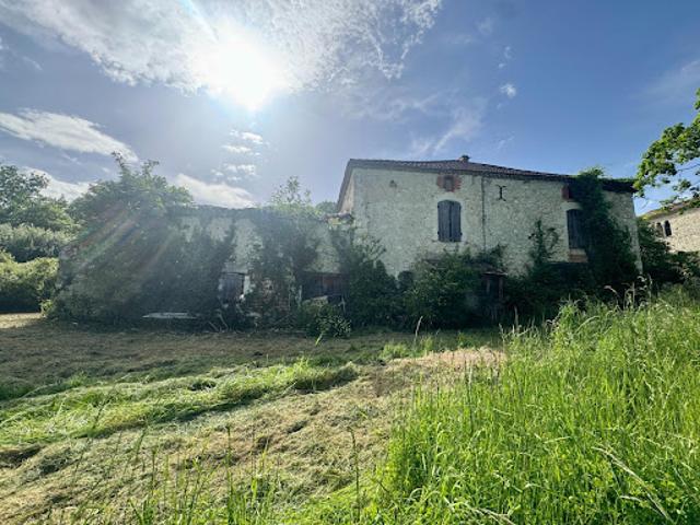 Maison vente à Hautefage-la-tour