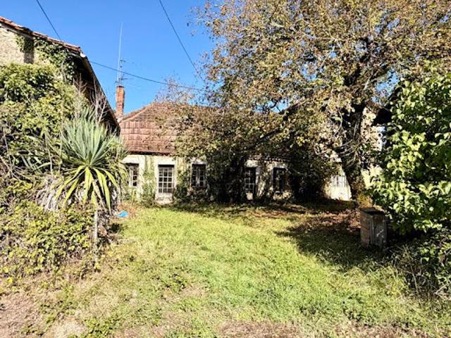 Maison vente à France métropolitaine, Saint-amand-de-vergt