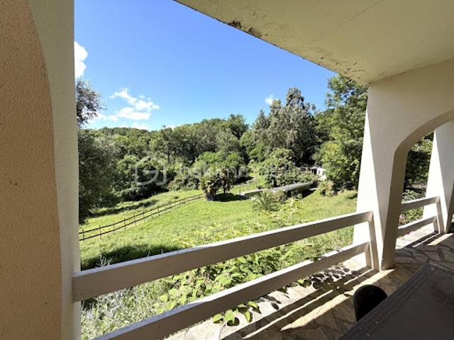 Maison vente à Pau, Arbus